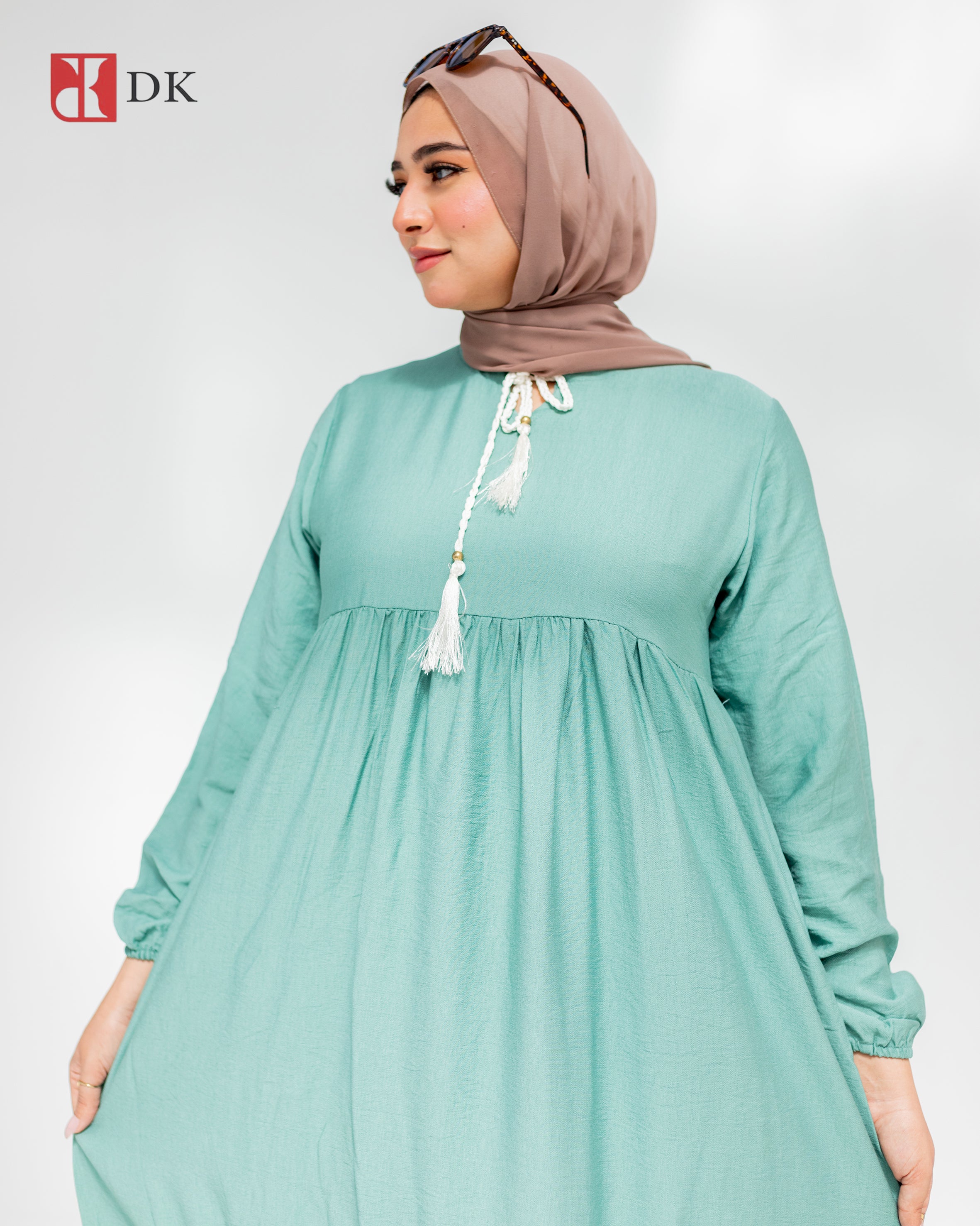 Elegant linen dress